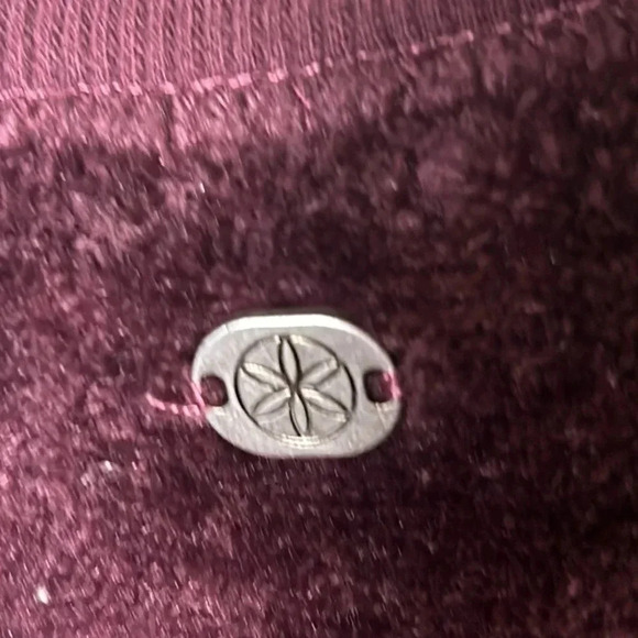 Gaiam burgundy oversized sweater,women,lux faux fur pullover,rib,PTP 24” - Picture 7 of 13